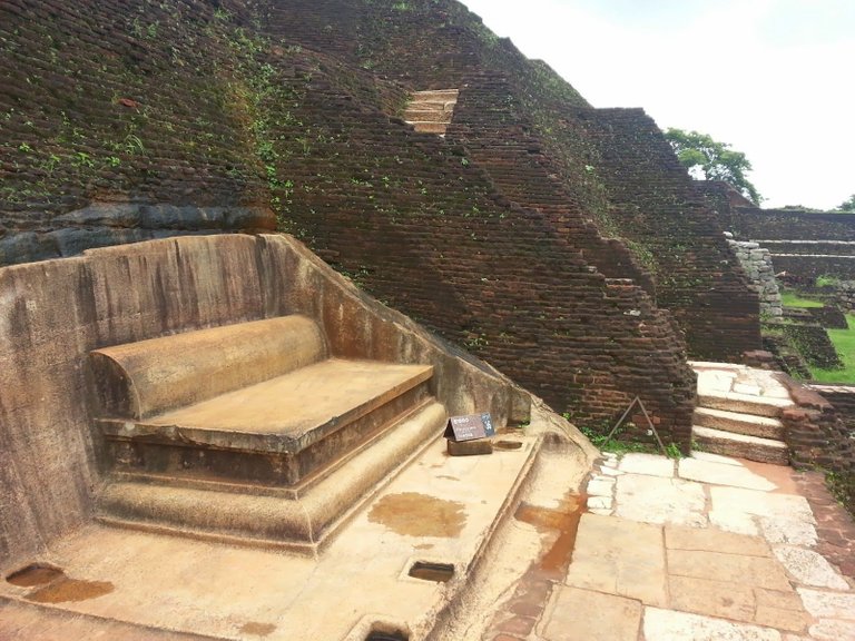 sigiriya13.jpg