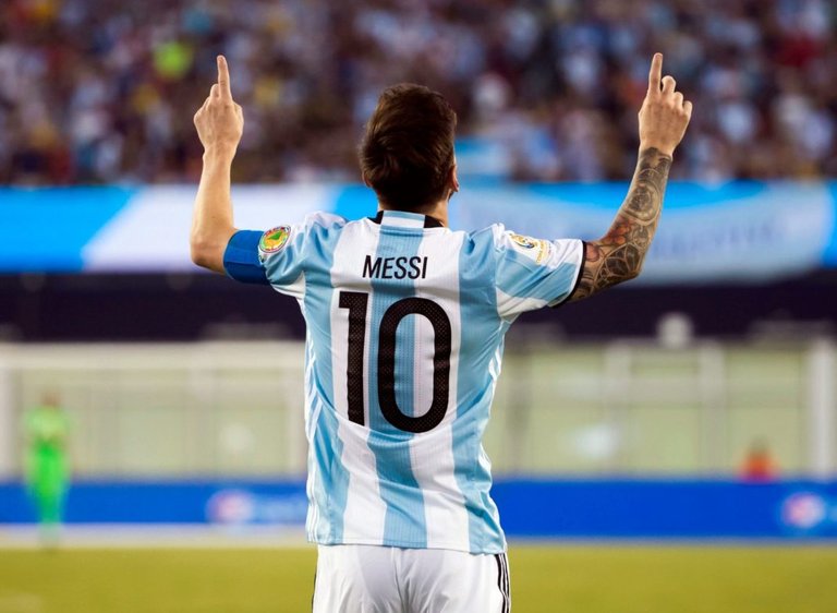 messi-1068x782.jpg