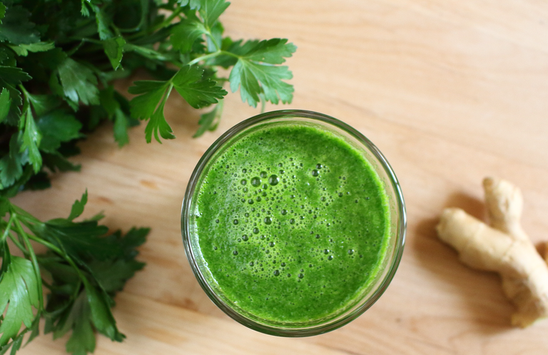 parsley-ginger-juice.png