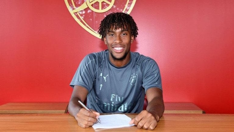 Iwobi-Arsenal-deal-Aug2018-1024x576.jpg