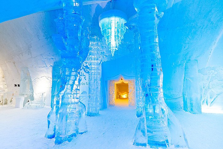 Canada-Photo-by-Hotel-de-Glace2.jpg