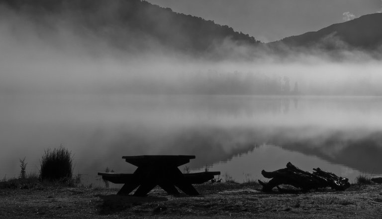 6277003070-lake-paringa (FILEminimizer).jpg