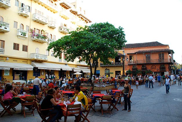 plaza-de-santodomingo.jpg