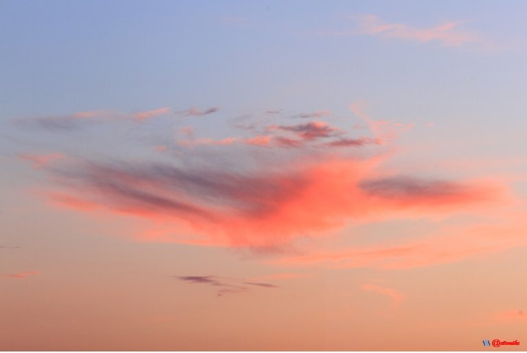 sunrise clouds colorful skyscape SRC0123.JPG