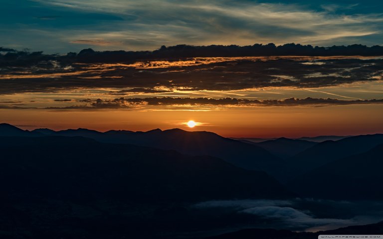 sun_rise_at_the_mountain-wallpaper-1280x800.jpg