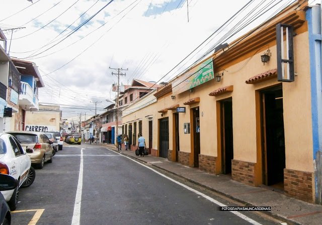 calle de tariba.jpg