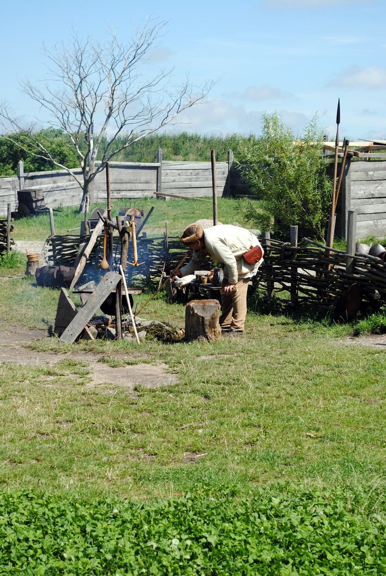 viking-making-dinner_5943985438_o (FILEminimizer).jpg