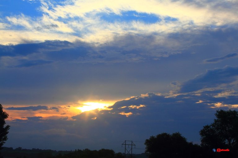 sunrise clouds dawn colorful sky SR0076.jpg