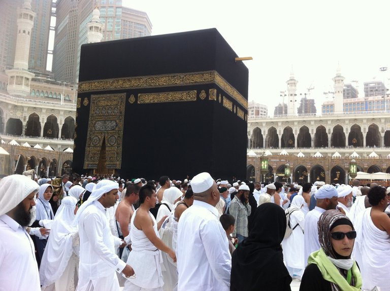 umrah-and-hajj.jpg