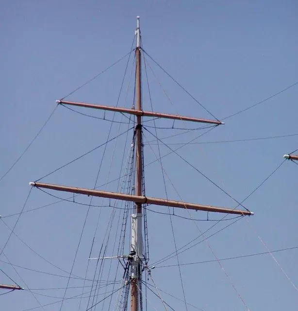 balclutha_main_topgallant_mast-2-614x640.webp