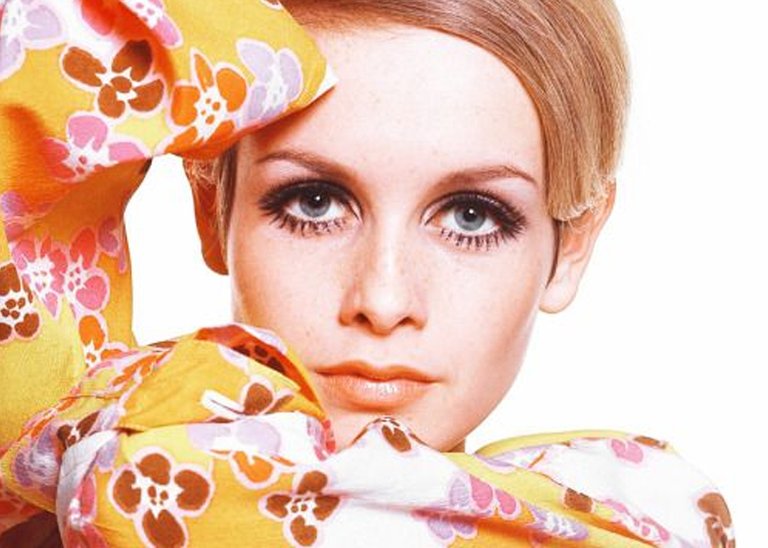 twiggy-1960s-fashion.jpg