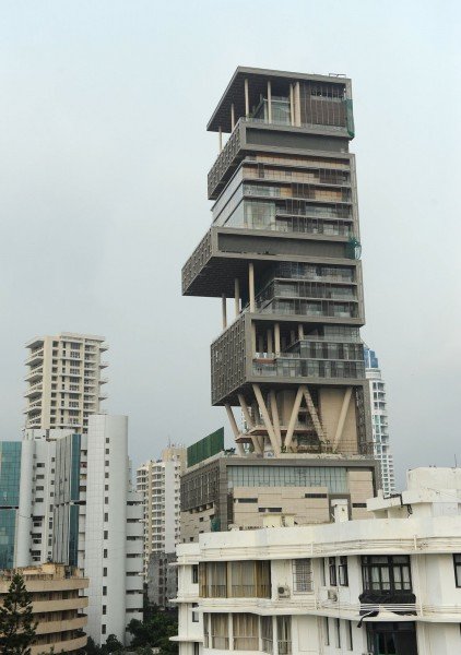 Antilla-422x600.jpg