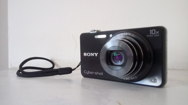 Photo-Camera.JPG