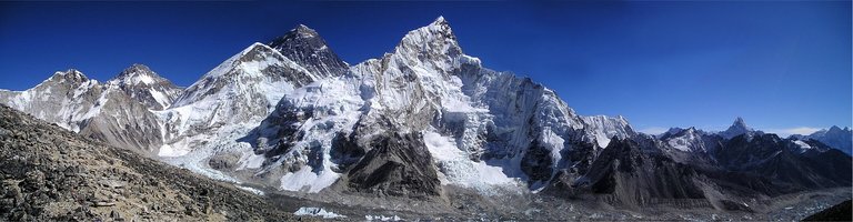 mount-everest-276995__340.jpg