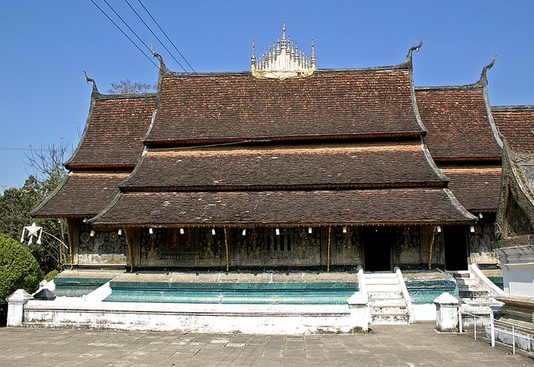 800px-Luang_Prabang-Wat_Xieng_Thong-08-Sim-gje.jpg