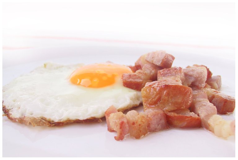 bacon-eggs-1324137.jpg