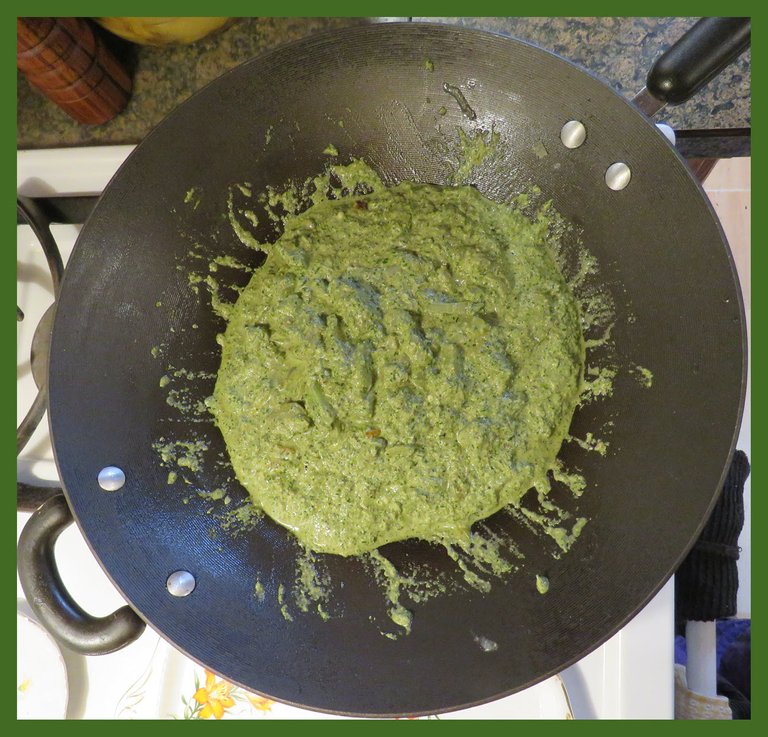 pesto on zoodles in wok.JPG