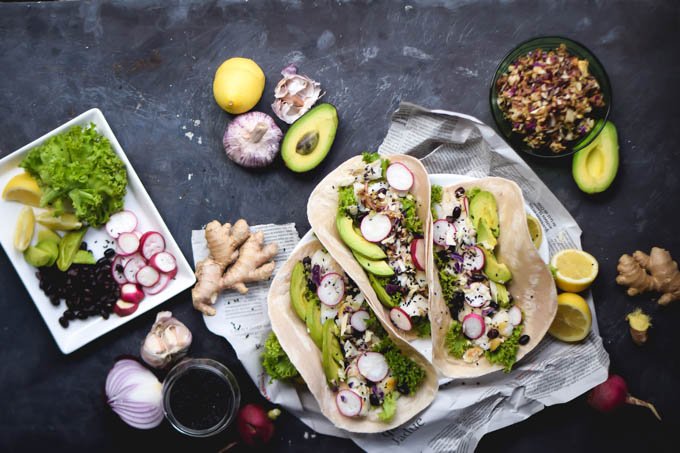 Asian Tempeh Tacos with Black Sesame Slaw (4).jpg