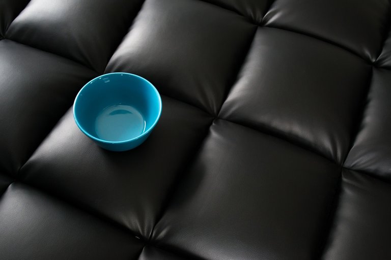 blue-bowl-3206147_1280.jpg