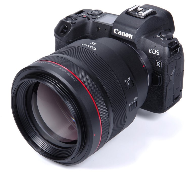 1000-canon_rF_85mm_f12_without_hood_on_canon_r_1564997468.jpg