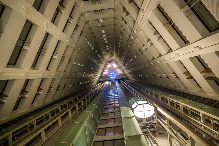 Japan tokyo skybar architecture elevator 8.jpg