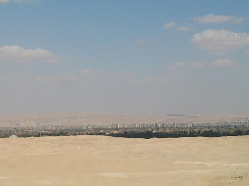 4011_vue_desert_et_ville.jpg