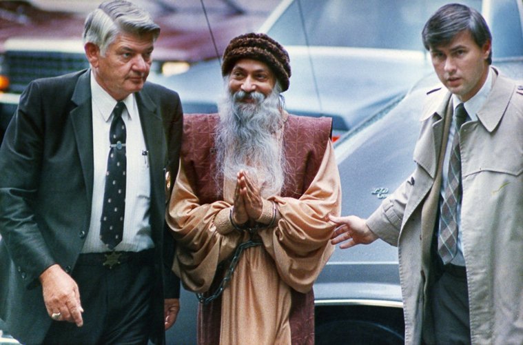 wild-wild-country-osho-arrest.jpg