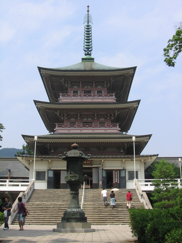 43 zenko-ji in nagano (3).jpg