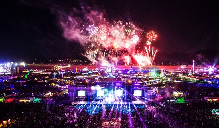 EDC_Las_Vegas_2014.jpg