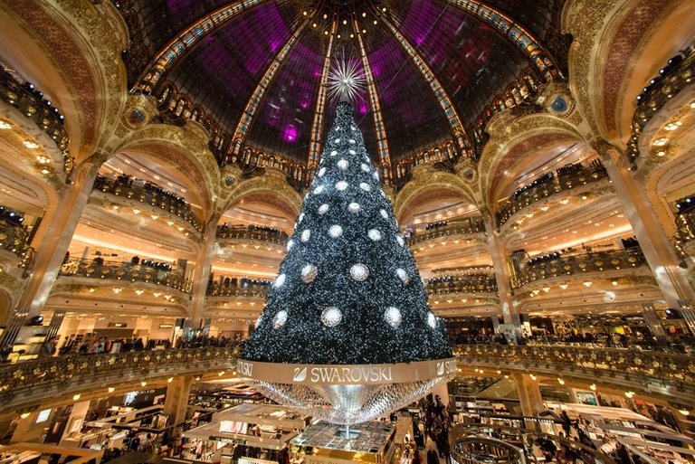 Galeries Lafayette 2012.jpg