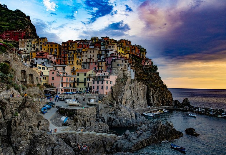 manarola-3513371_960_720.jpg