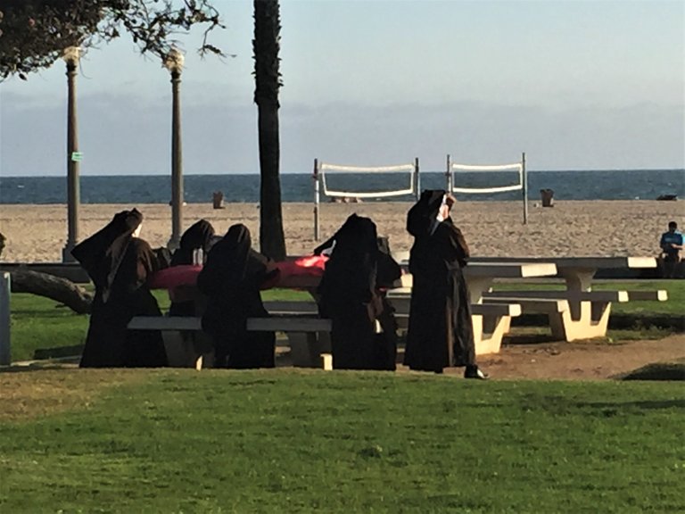 Nuns.jpg