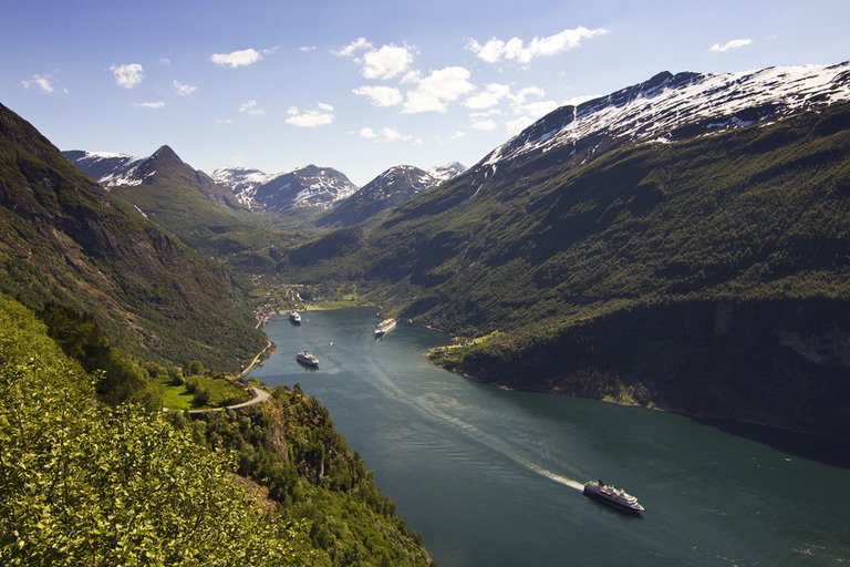 geirangerfjord-1_14682048610_o (FILEminimizer).jpg