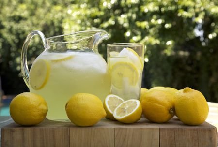 lemonade-57c3660e3df78cc16eaf4cde.jpg