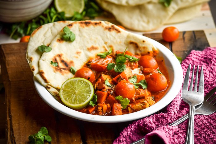 Indian Red Coconut Curry with Homemade Pitas  (vegan)-4.jpg