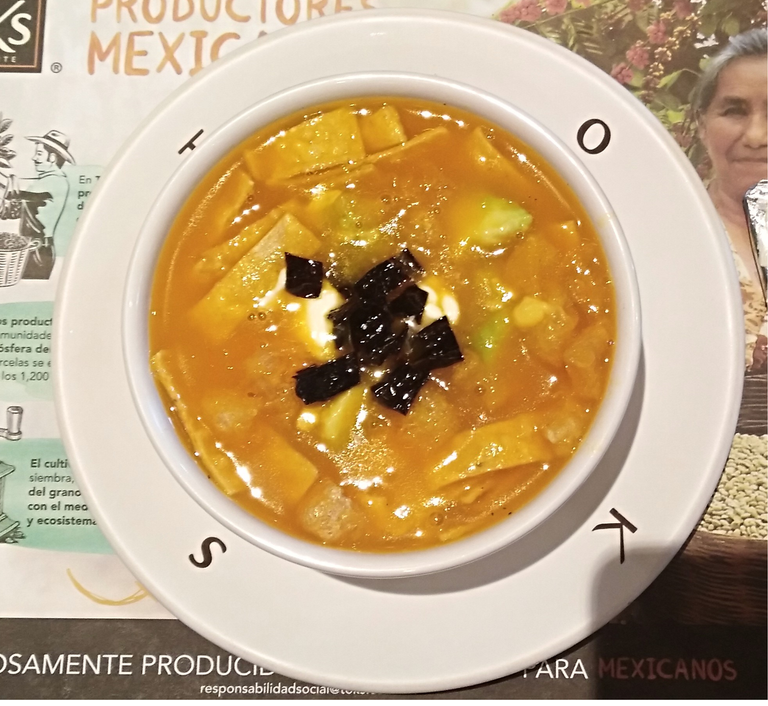 sopa de tortilla.jpg