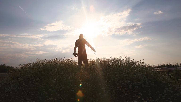 clouds-field-man-107607.jpg