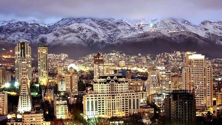 Inside-Iran-skyline-mountains.jpg