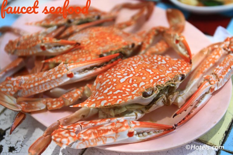 phuket-seafood (1).jpg