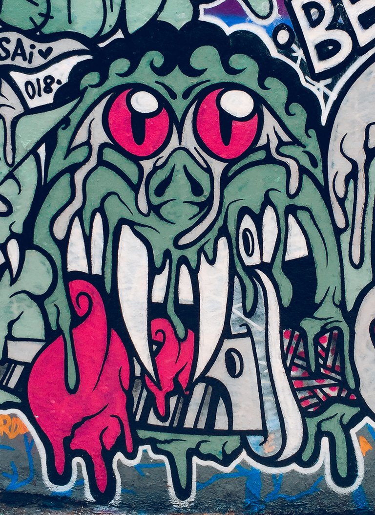 Graffiti-Street-Art-Paris-17.jpg