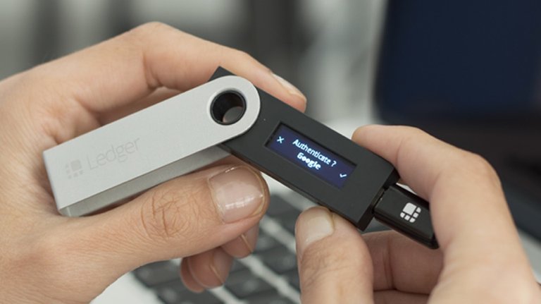 ledger-nano-s-auth-1024.jpg