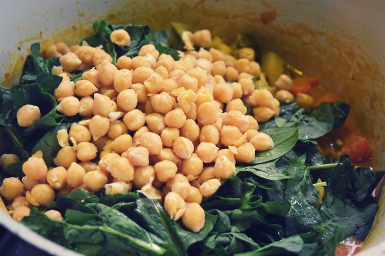 chickpea stew-5.jpg