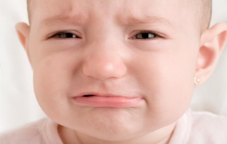 Crying-Baby-Wallpapers-4.jpg