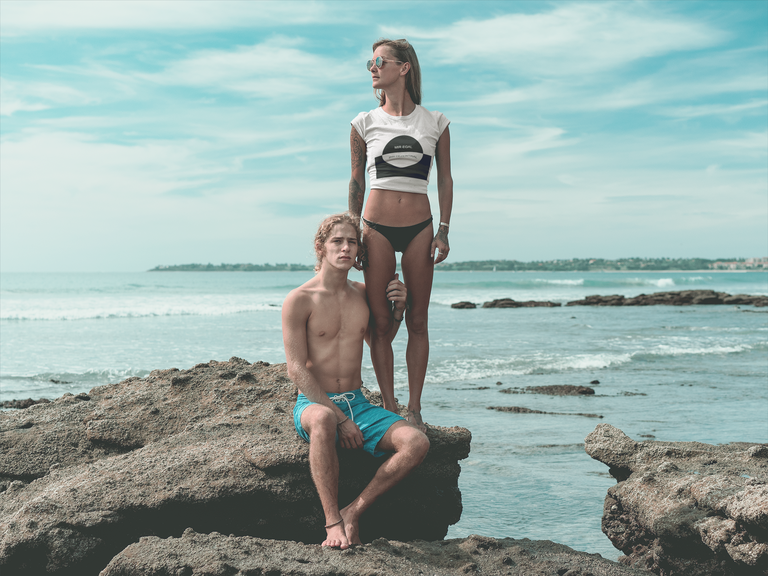 woman-wearing-a-t-shirt-mockup-with-her-boyfriend-by-the-sea-a18812.png