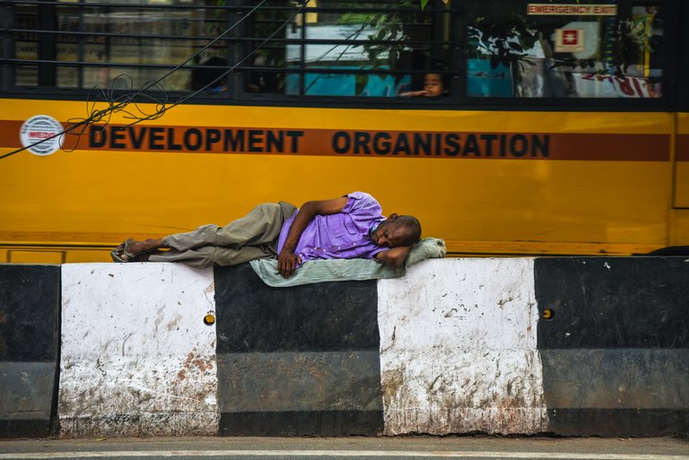 man-lying-on-barricades-1362910.jpg