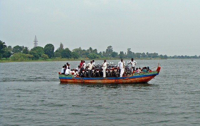 krishna-river-200386_640.jpg