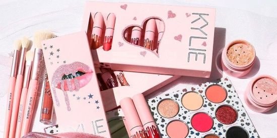 la-gente-no-esta-contenta-con-los-precios-de-la-ultima-coleccion-de-maquillaje-de-kylie-jenner.jpg_862503267.jpg