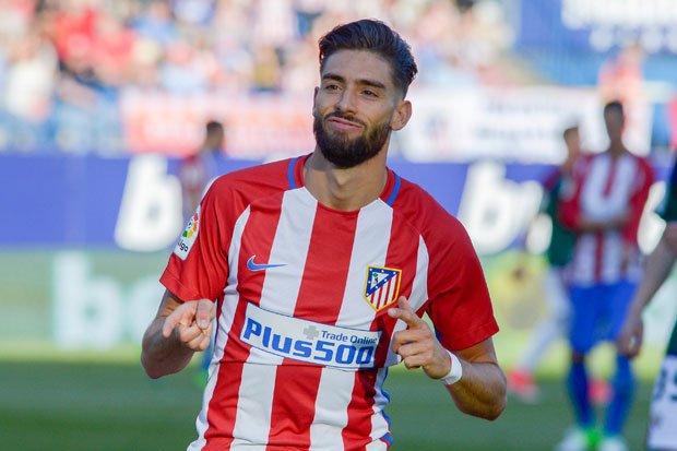 Yannick-Carrasco-606132.jpg