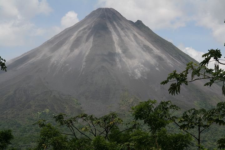 volcano-315812__480.jpg