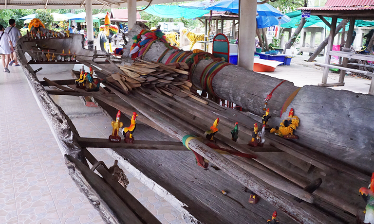 Antique Barge thailand  (3).png